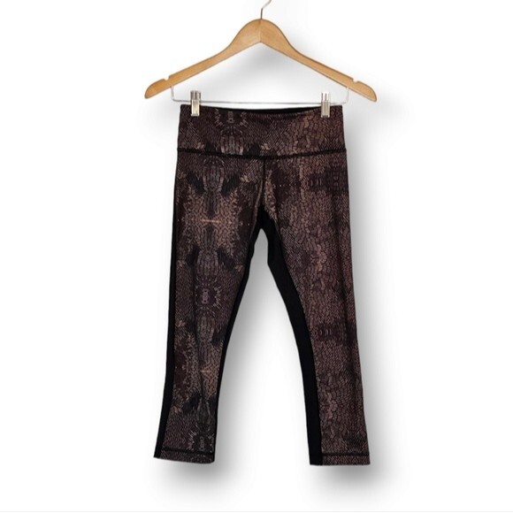 Lululemon Wunder Under Crop II Golden Godess Size 4 Active Leggings Brown Black